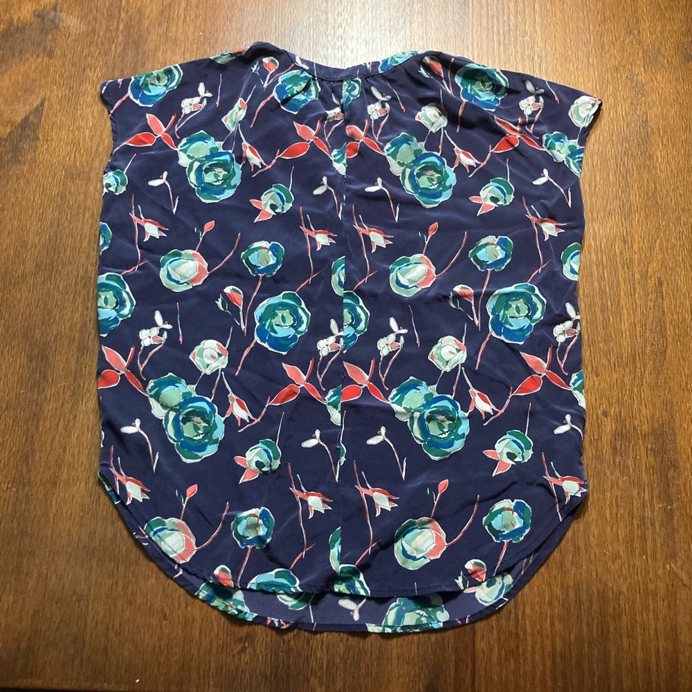 Amour Very Silk Navy Floral Blouse Size S